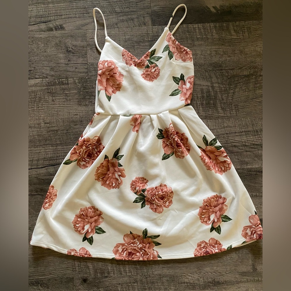 Monteau Floral Dress